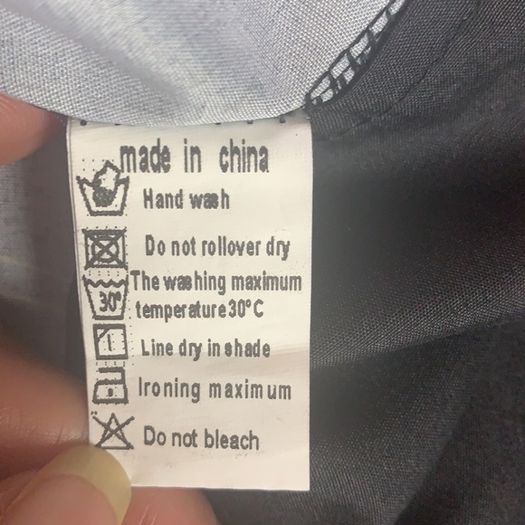 Order Plus Black/Green Leafy Print Roll-Up Sleeve Blouse Size M - Picture 11 of 13